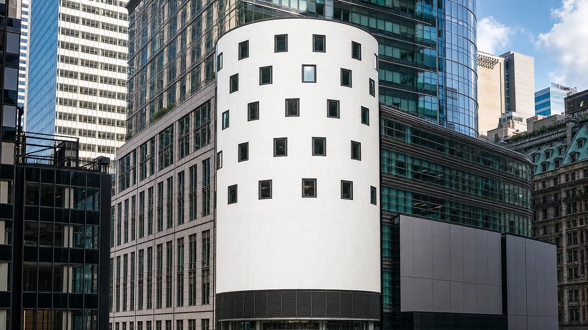 Nasdaq Dubai debt listings Q1 2026: $8bn, $149bn total