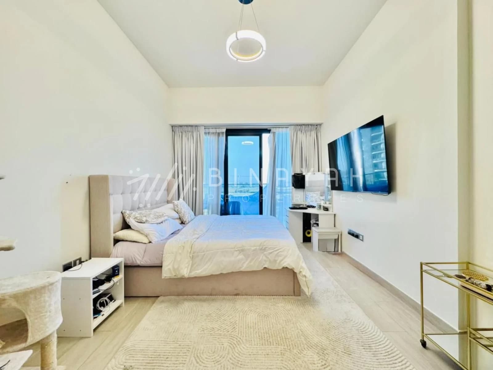 Spacious Studio Well Maintained With Balcony