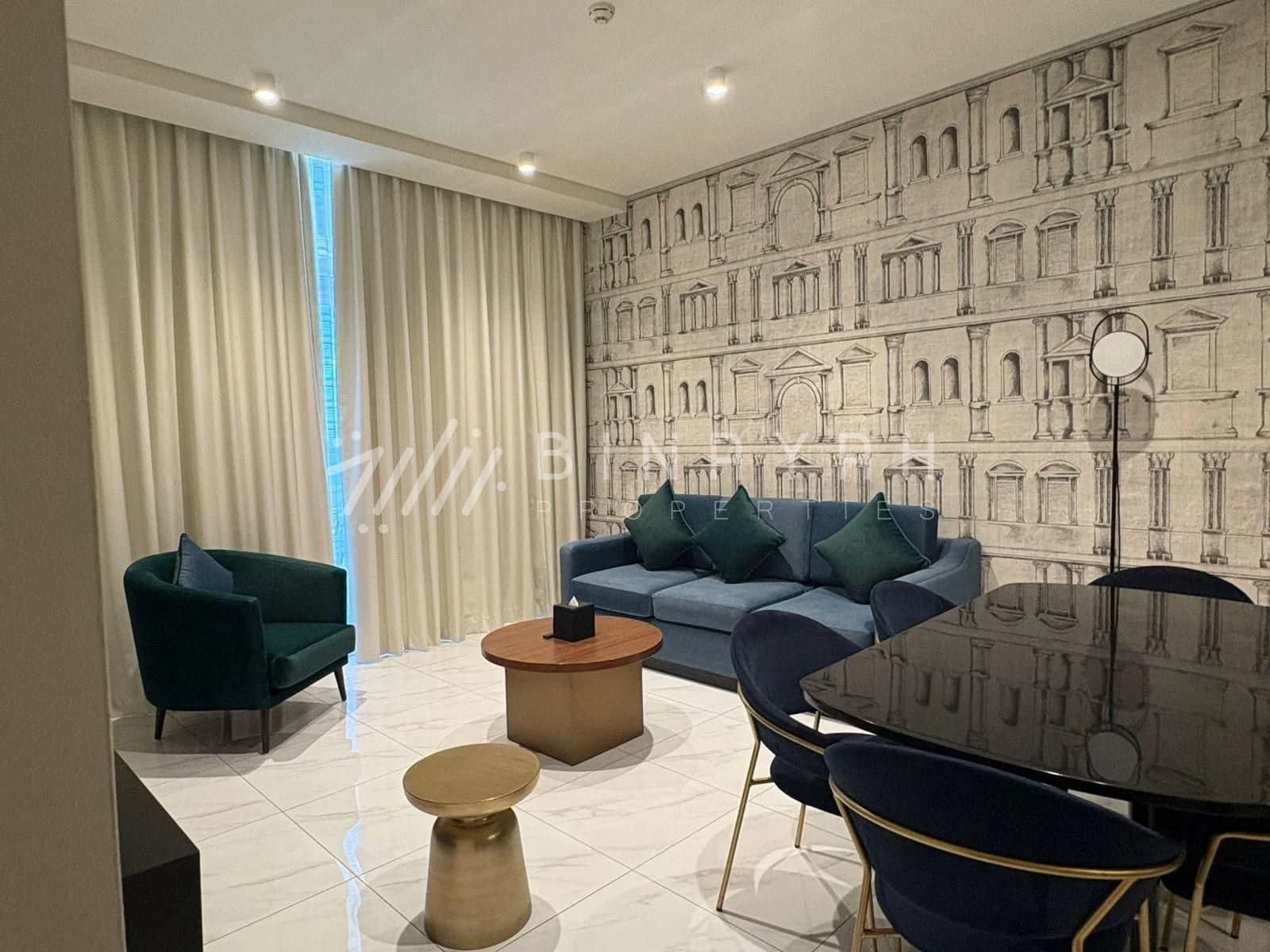 Furnished Bills Included Horse Racing View