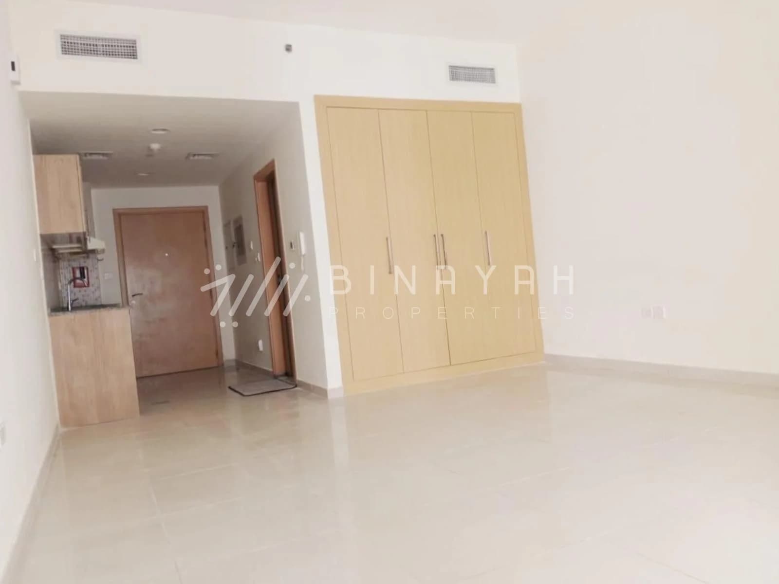 Vacant Studio Best Price Prime Location