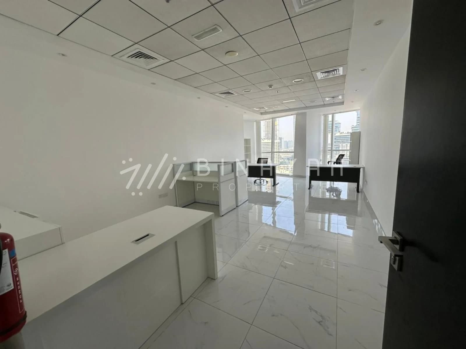 Fully Furnished Canal Views Upgraded