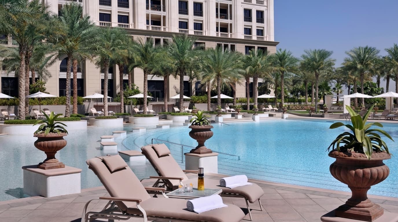 Что входит в пакет Urban Retreat в Palazzo Versace Dubai?