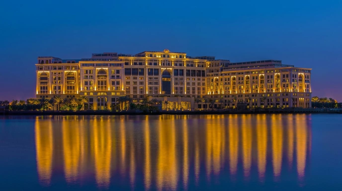 Почему стоит бронировать staycation в Palazzo Versace Dubai именно сейчас?